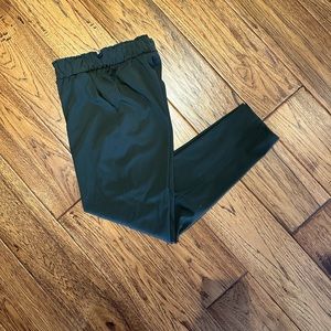 Lululemon Ladies pants.  Size 2.  Color: Olive Green